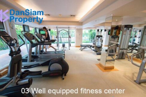 03 Well equipped fitness center
