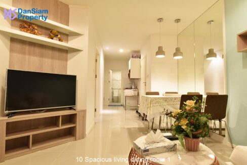 10 Spacious living dining room 1