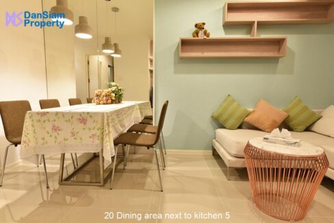 20 Dining area next to kitchen 5