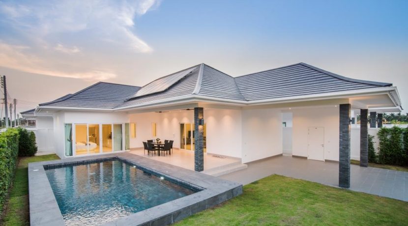 01 Brand new luxury pool villa