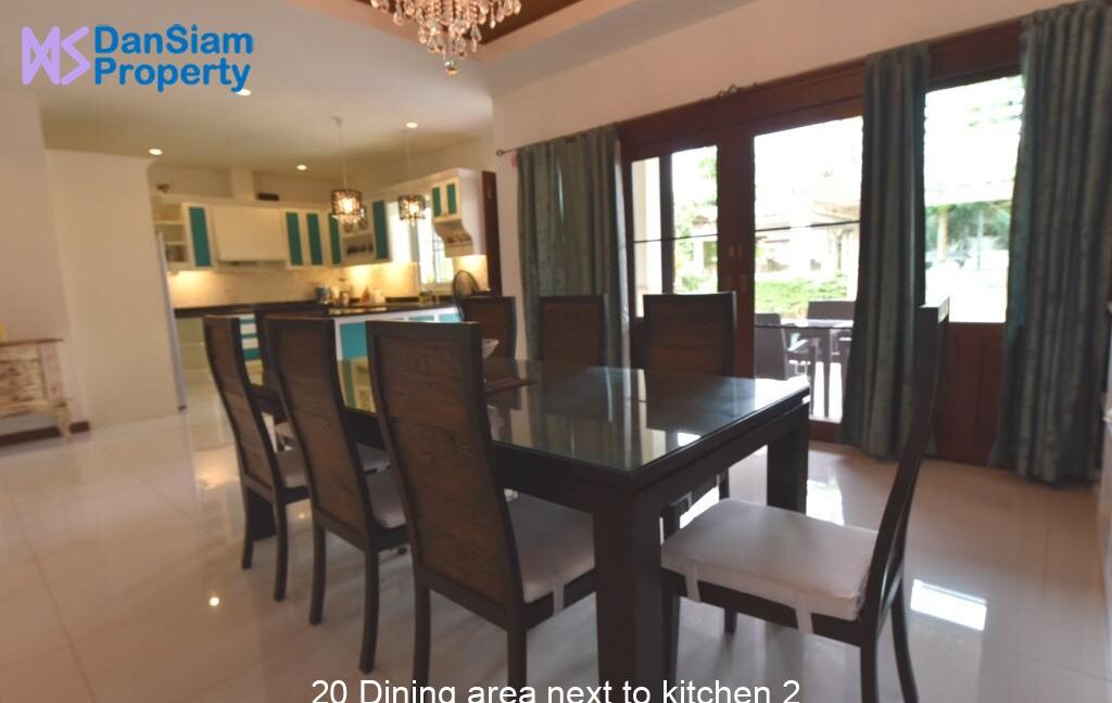 20 Dining area next to kitchen 2