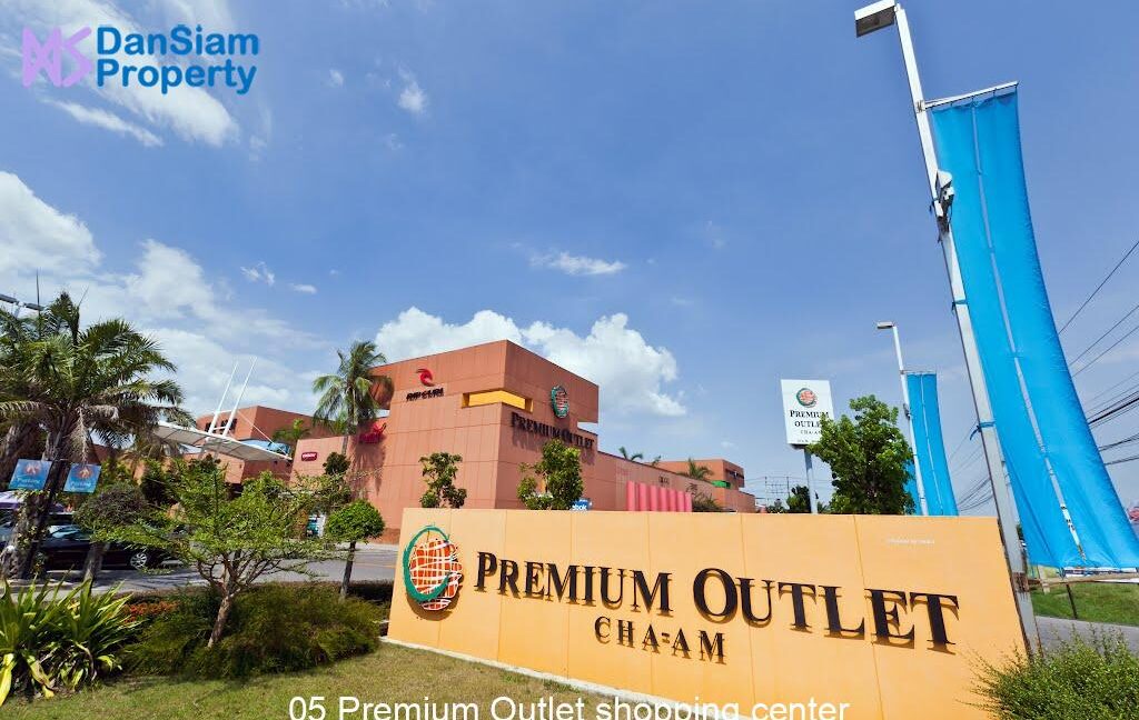 05 Premium Outlet shopping center