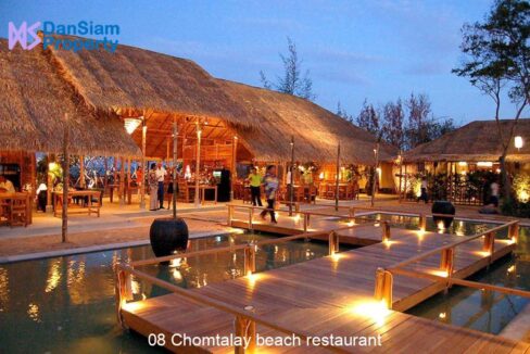 08 Chomtalay beach restaurant