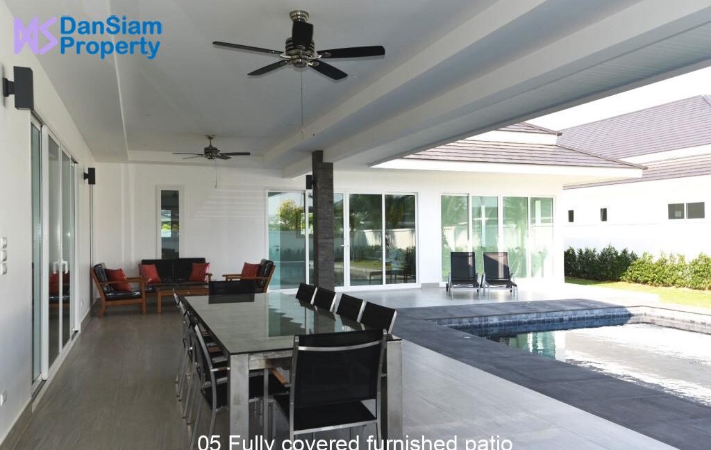 05 Fully covered furnished patio