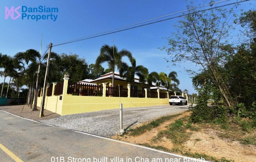 01B Strong built villa in Cha am near beach