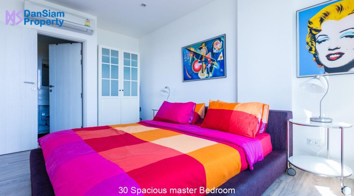 30 Spacious master Bedroom