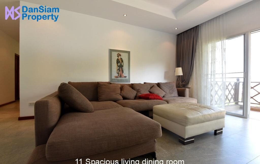 11 Spacious living dining room