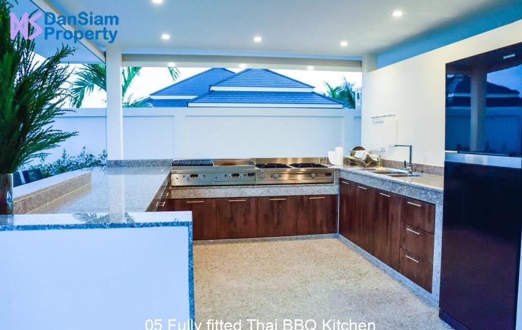 05 Fully fitted Thai BBQ Kitchen
