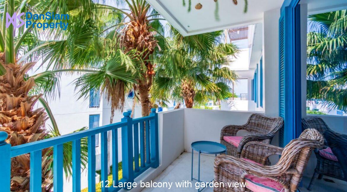 12 Large balcony with garden view