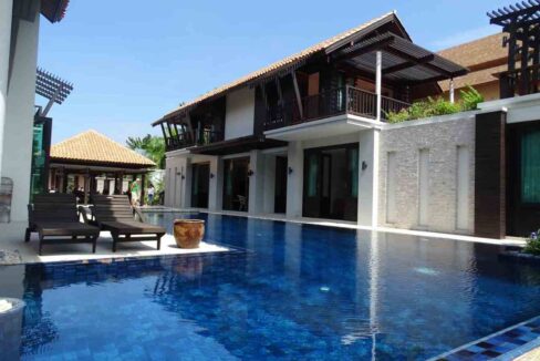 05 Palm Hills Thai-Bali Villa