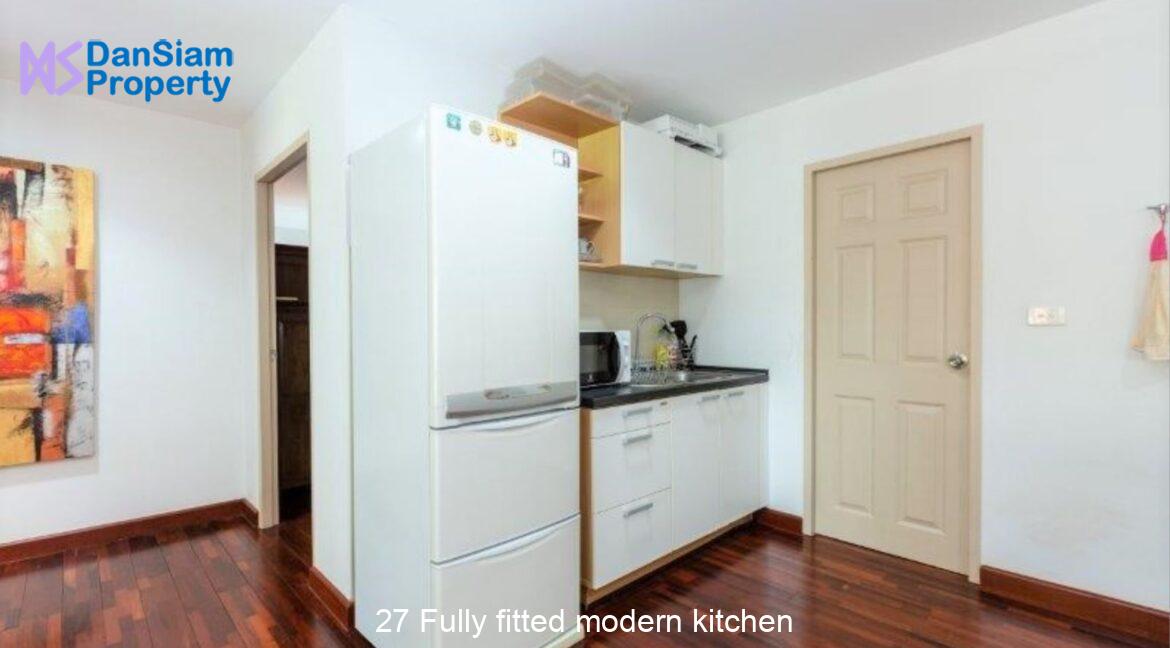 27 Fully fitted modern kitchen