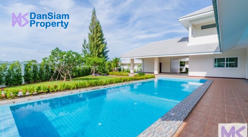 01 Large 6 Bed Pool Villa