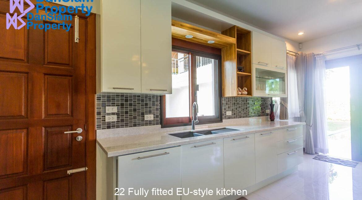 22 Fully fitted EU-style kitchen