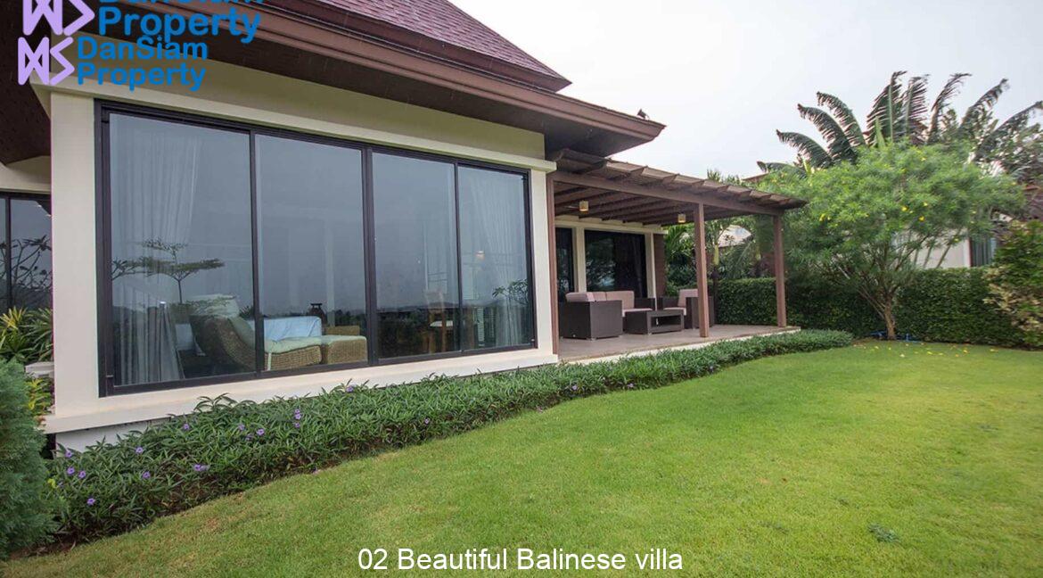 02 Beautiful Balinese villa
