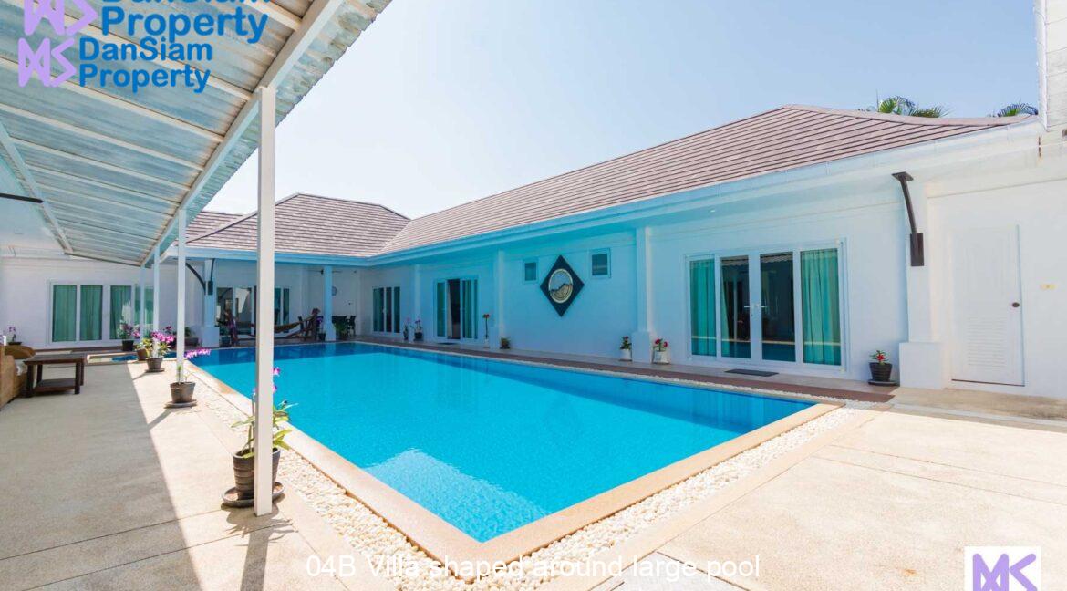 04B Villa shaped around large pool