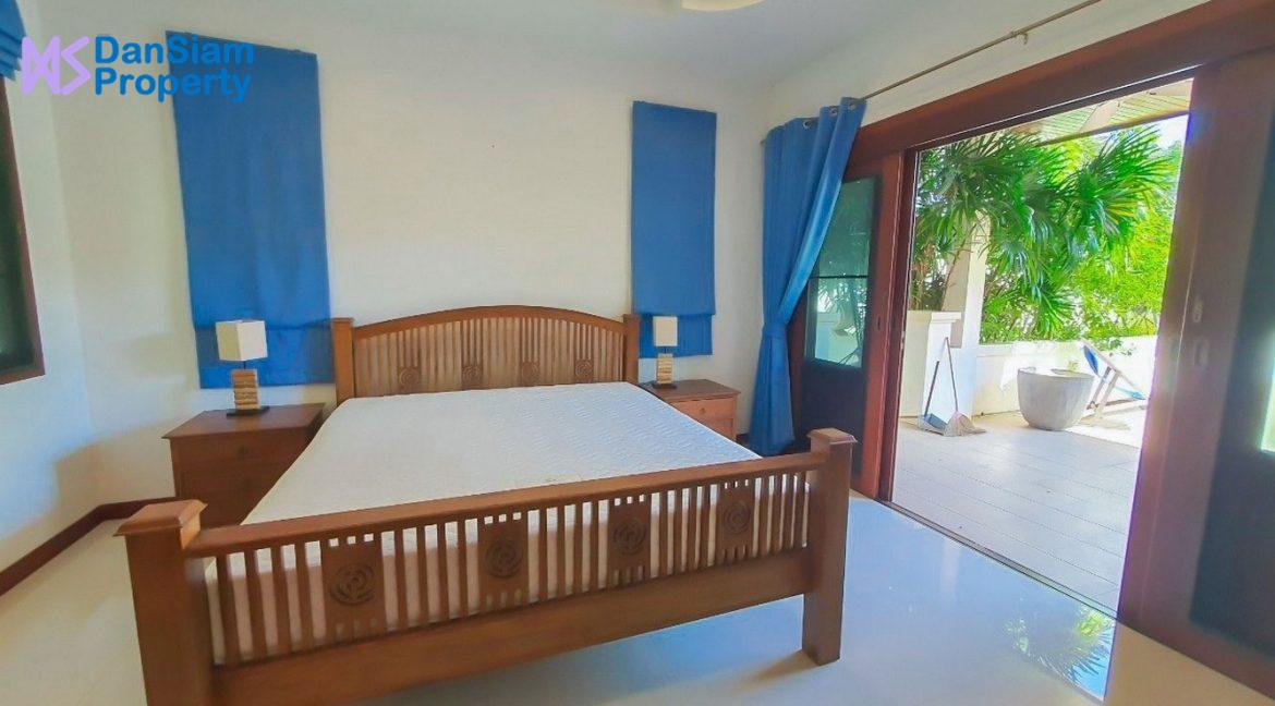 31 Spacius master bedroom