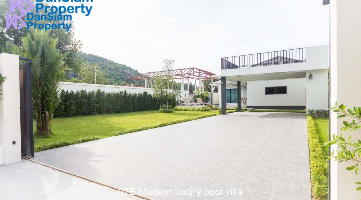 02B Modern luxury pool villa