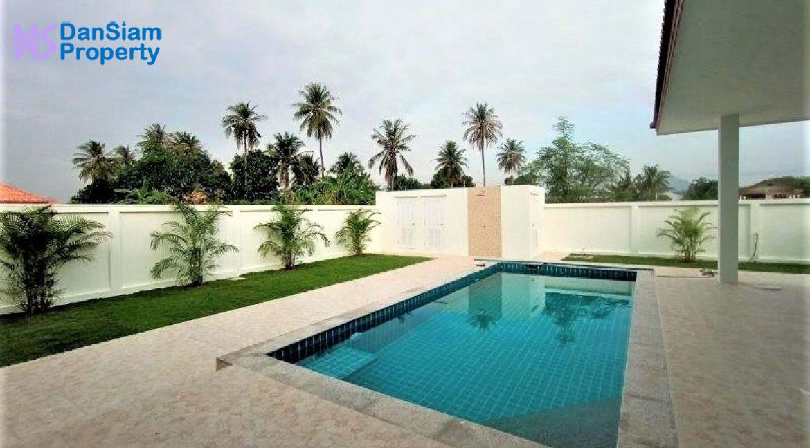 05 Brand-new 4-Bed pool villa