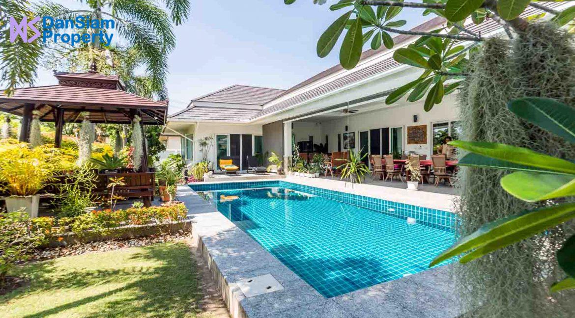 02A Luxury Palm Villas house