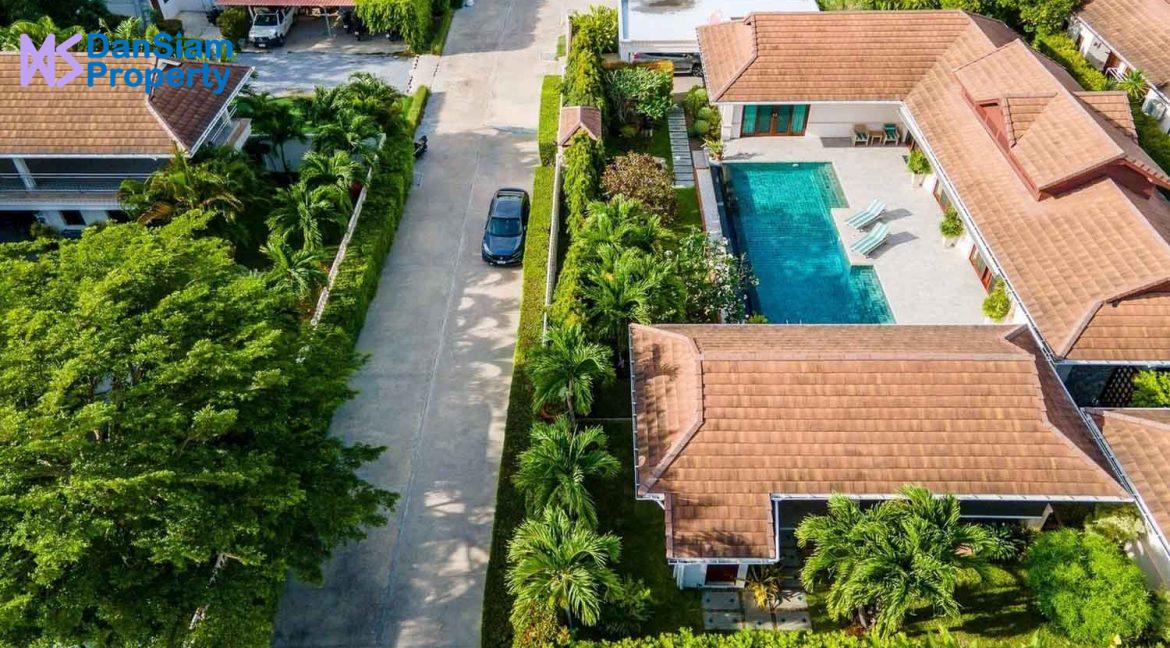 02C Exceptional Bali-style villa