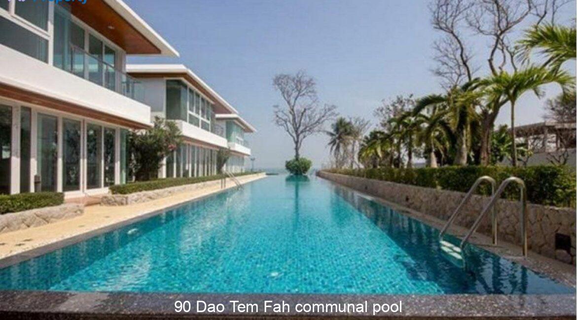 90 Dao Tem Fah communal pool
