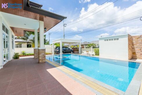 03 Nice Breeze pool villa