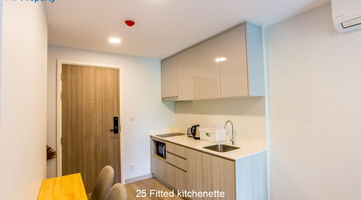 25 Fitted kitchenette