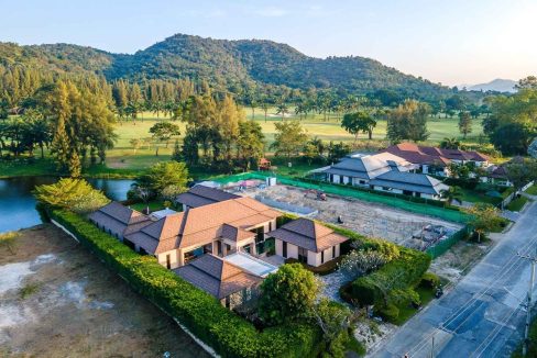 02B Grand Golf Villa in Hua Hin