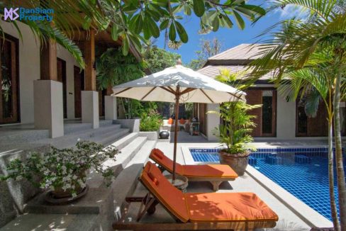 01-Balinese-style-pool-vills-1.jpg