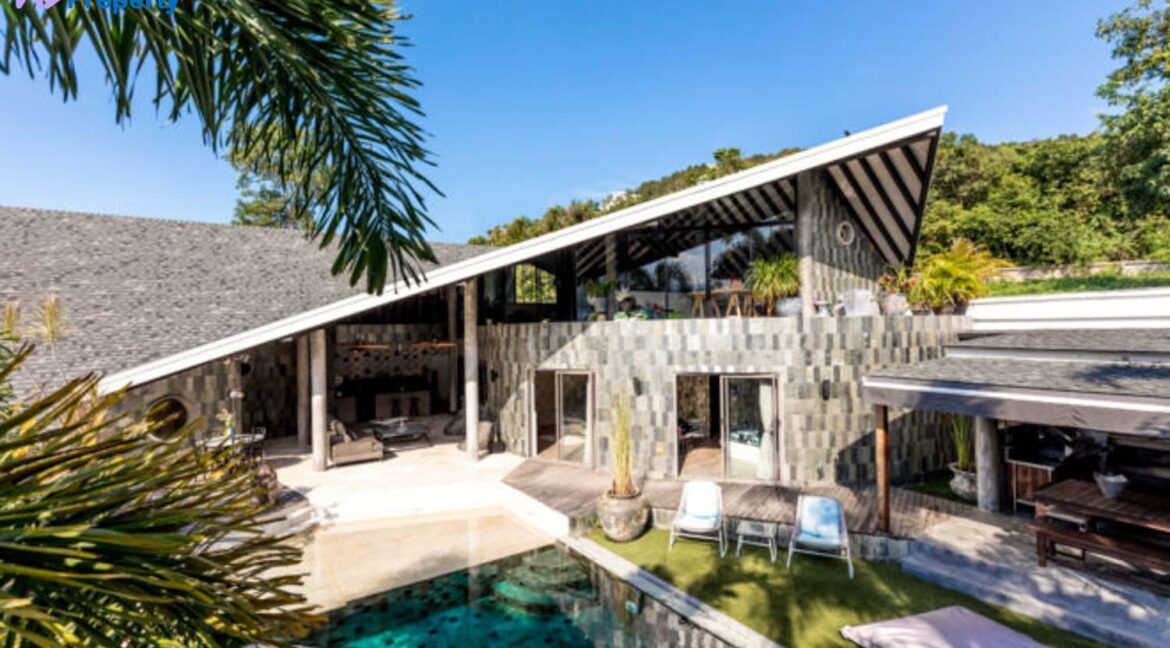 01-Fantastic-Balinese-style-villa-1.jpg