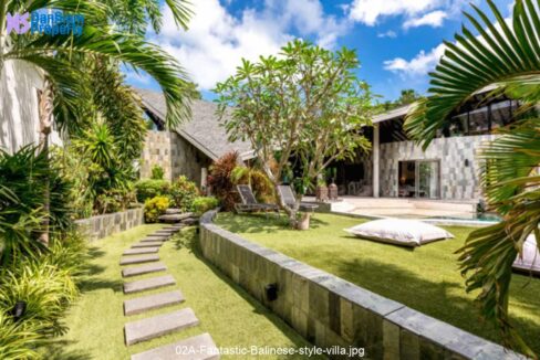 02A-Fantastic-Balinese-style-villa.jpg