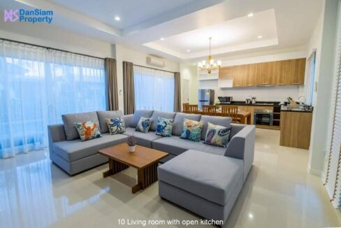 10 Living room with open kitchen