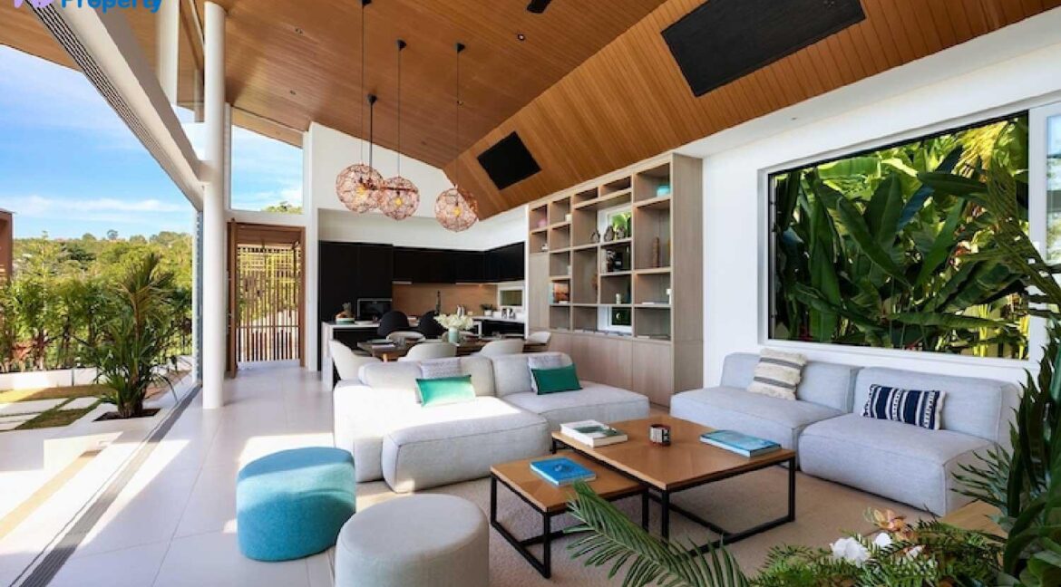 12-Villa-Palms-living-dining-lounge.jpg