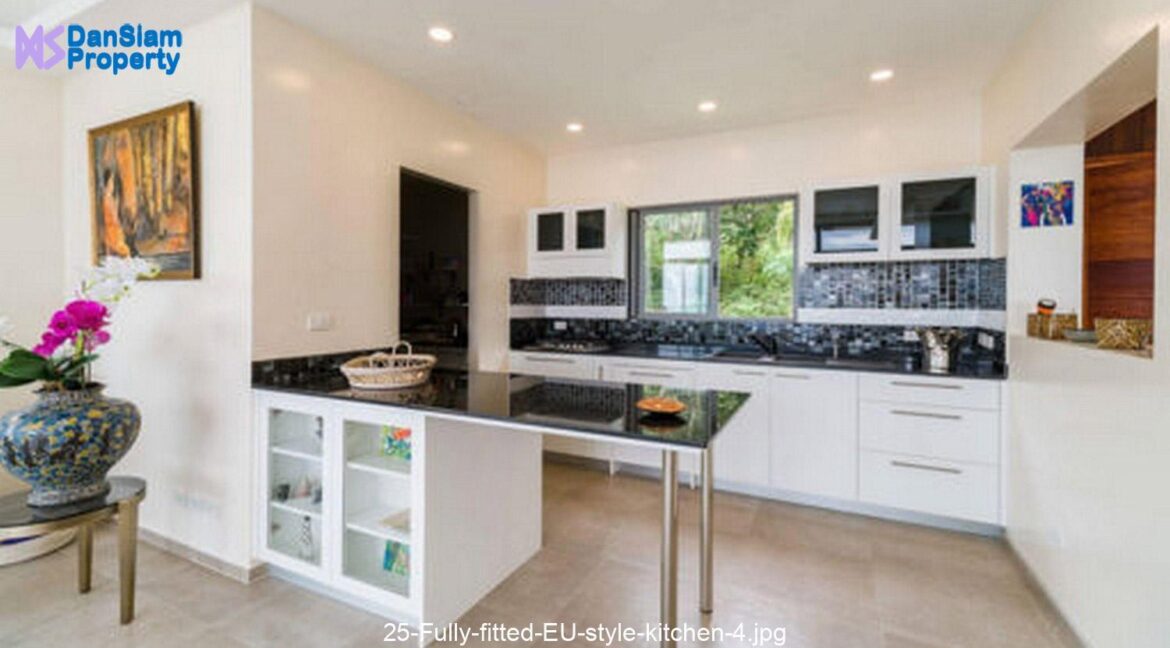 25-Fully-fitted-EU-style-kitchen-4.jpg