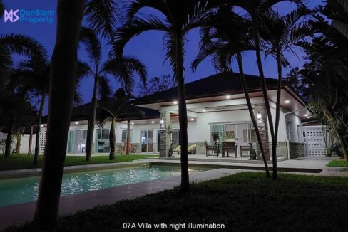 07A Villa with night illumination