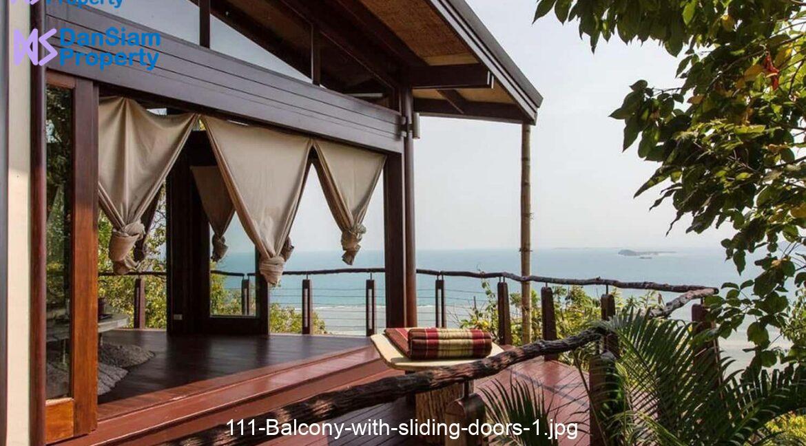 111-Balcony-with-sliding-doors-1.jpg