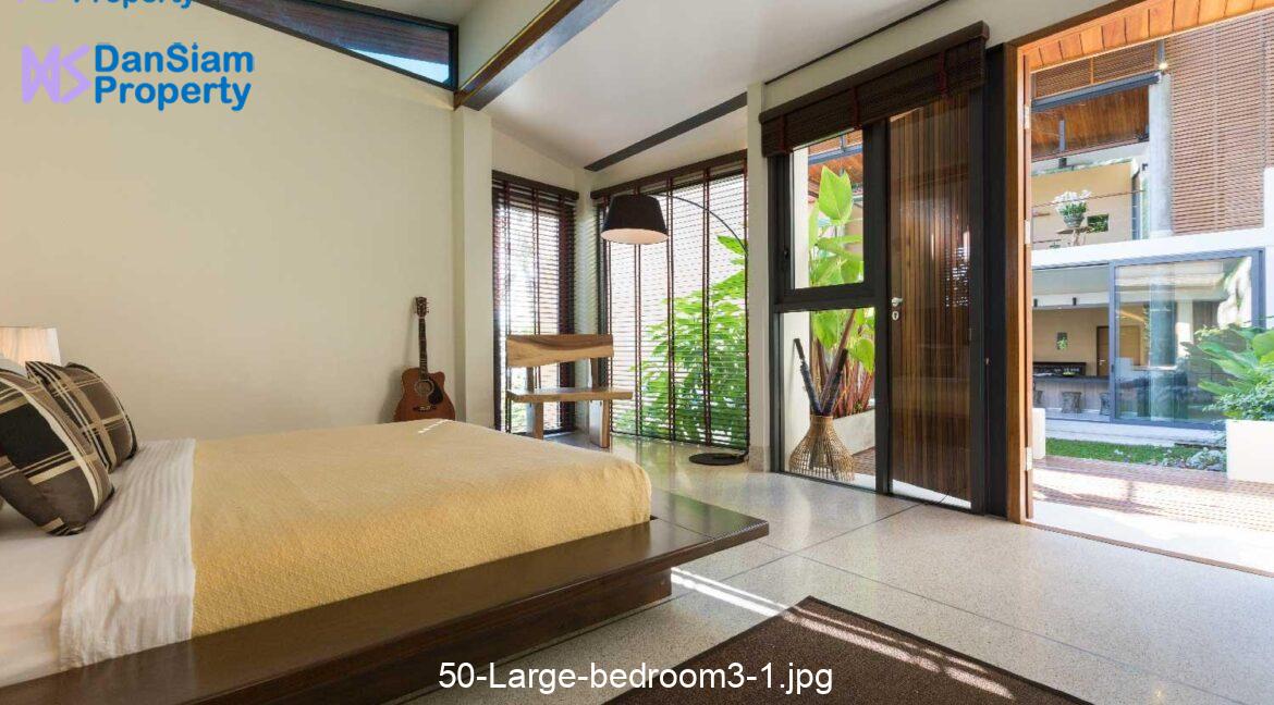 50-Large-bedroom3-1.jpg