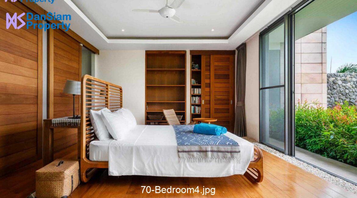70-Bedroom4.jpg