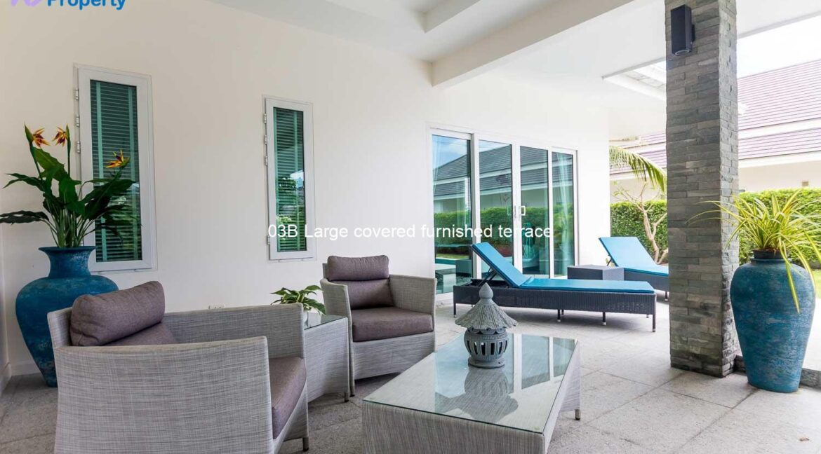 03B Large covered furnished terrace