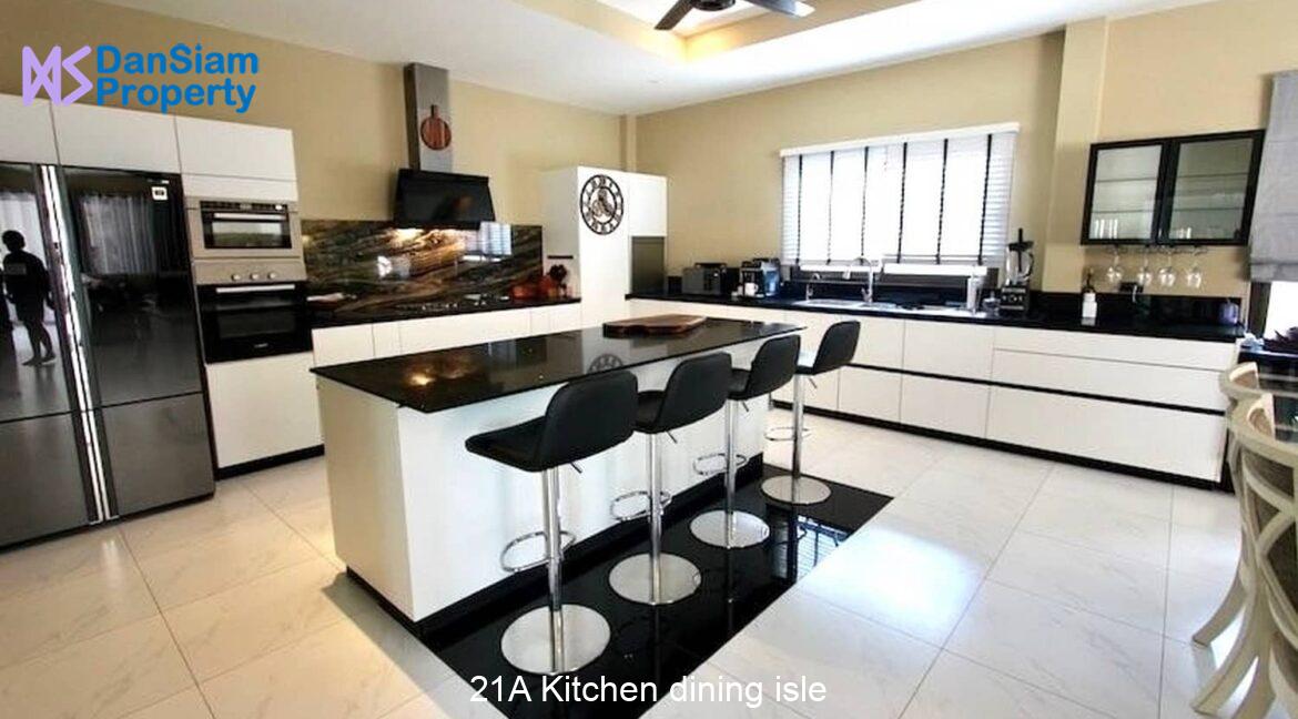 21A Kitchen dining isle