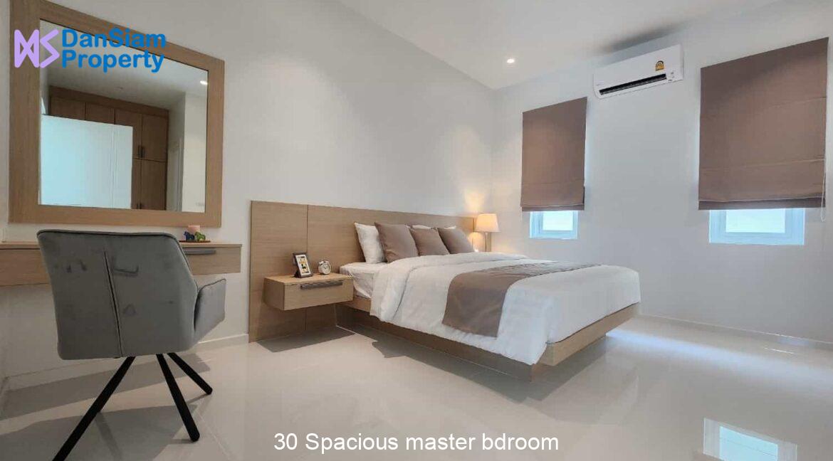 30 Spacious master bdroom
