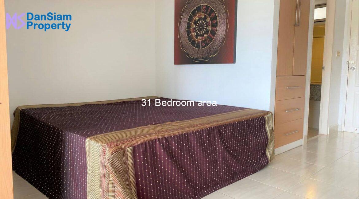 31 Bedroom area