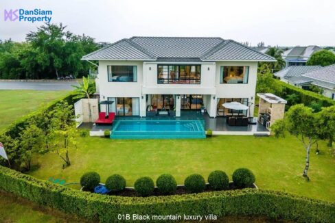01B Black mountain luxury villa