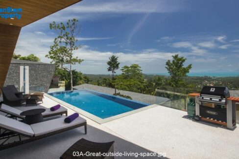 03A-Great-outside-living-space.jpg
