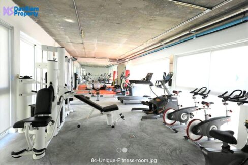 84-Unique-Fitness-room.jpg