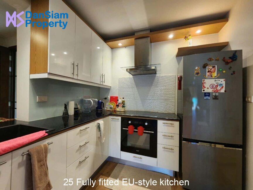 25 Fully fitted EU-style kitchen