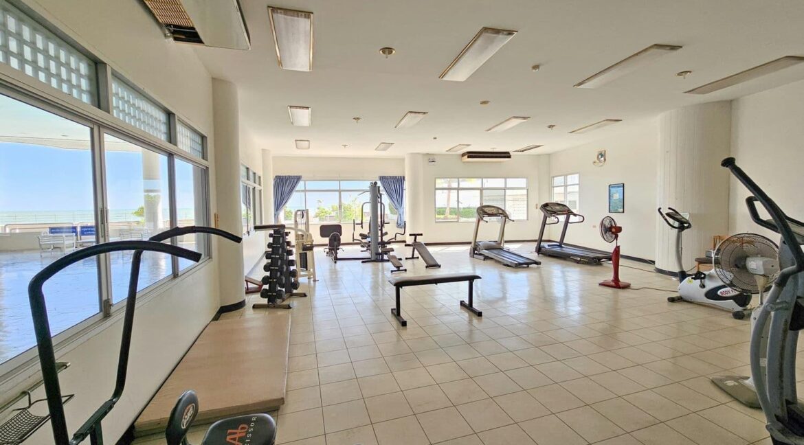 82 Chukamol Fitness room