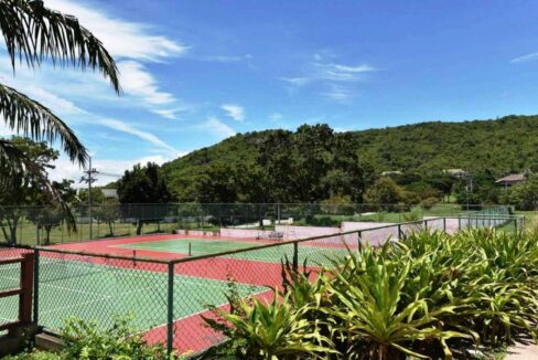 88 Palm Hills Sports Club tennis courts