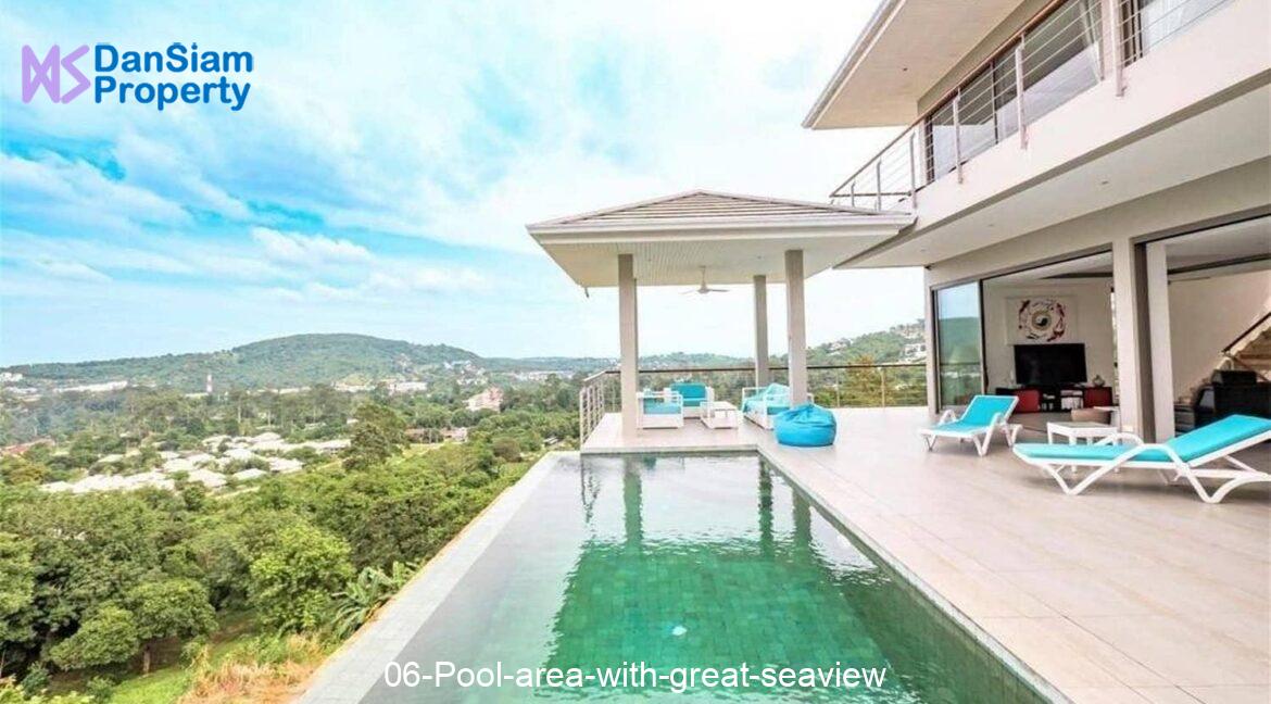 06-Pool-area-with-great-seaview