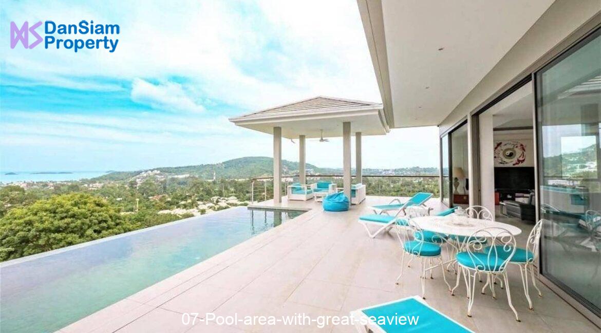 07-Pool-area-with-great-seaview